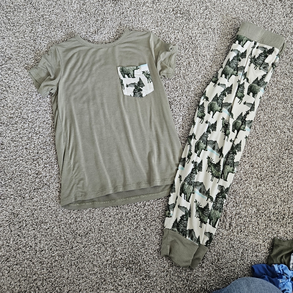 Laree + Co. 4T Pocket Tee & Jogger Set